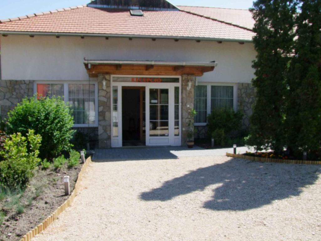 Hotel Platan Zamardi Exterior photo